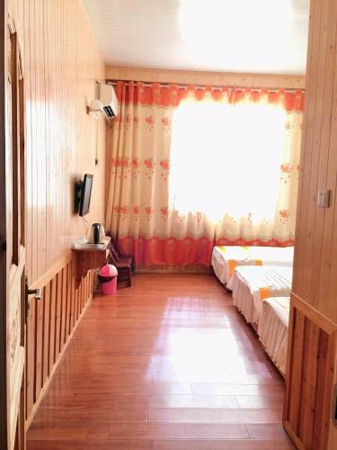 Zhangjiajie Xianju Inn