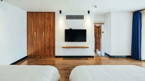 Viz Culture & Arts Apartment