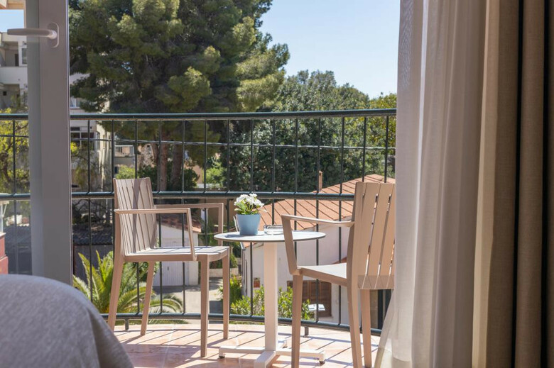 Aparthotel Martinez Apartments