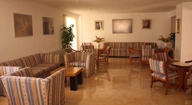 Hotel Tora