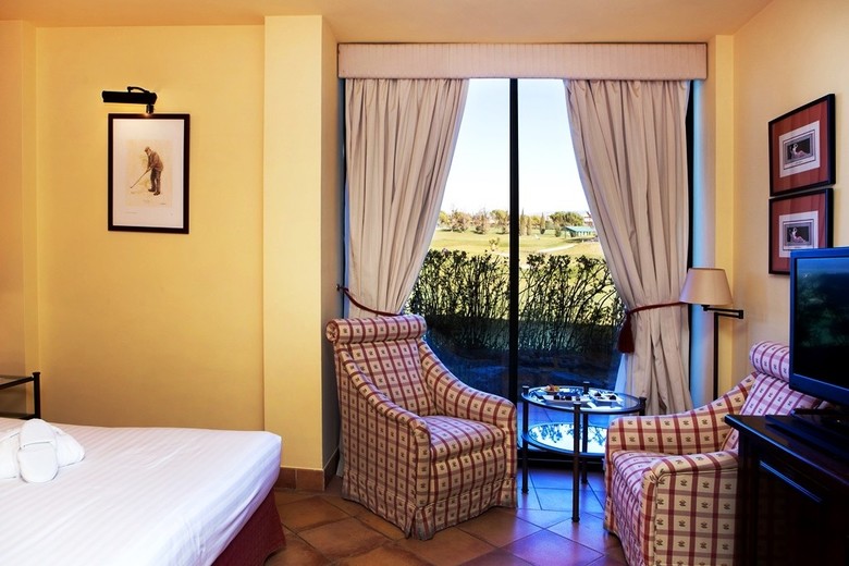 Torremirona Hotel Relais Golf And Spa Resort