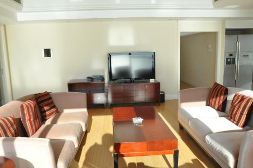 Qingdao Jinshan We+ Holiday Apartment ?wusi Square?