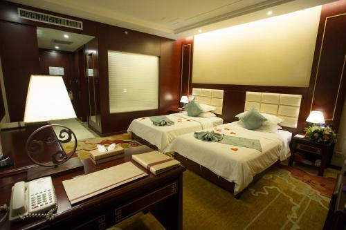 Dunhuang Hua Xia International Hotel