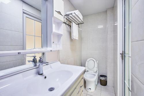 Hangzhou Xihu Qinghe Hostel