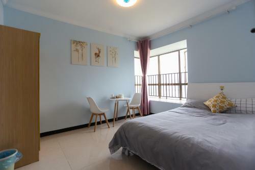 Guiyang Miao Station Hostel