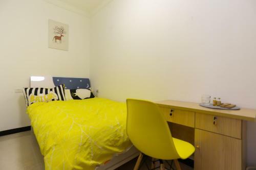 Guiyang Miao Station Hostel