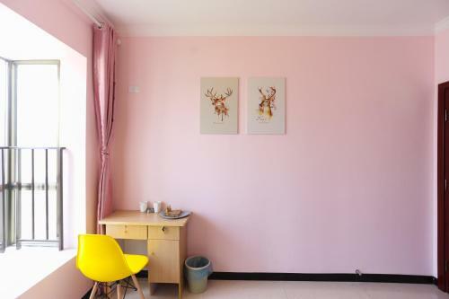 Guiyang Miao Station Hostel