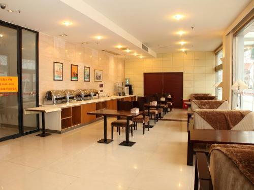 Hotel Jinjiang Inn Taicang Shanghai Road