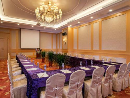 Vienna Hotel Kunshan North Qingyang Road