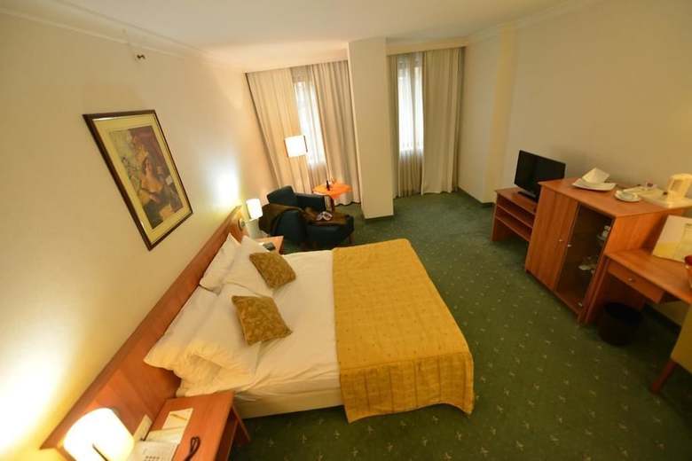 Karpos Skopje Hotel