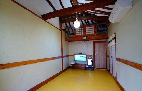 Hostal Beautiful Garden Hanok Guesthouse