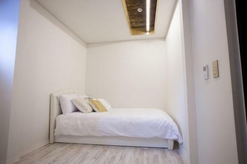 Hostal Daemyung Guesthouse