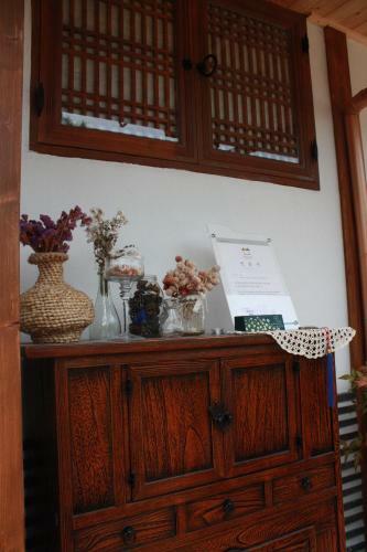 Hostal Sungsim Hanok Guesthouse