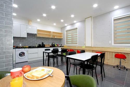 Hostal Good Dream Guesthouse