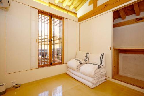 Hostal Hanok 24 Guesthouse Gyeongbokgung