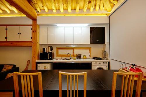 Hostal Hanok 24 Guesthouse Gyeongbokgung