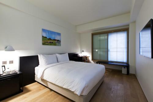 Golden Tulip M Hotel