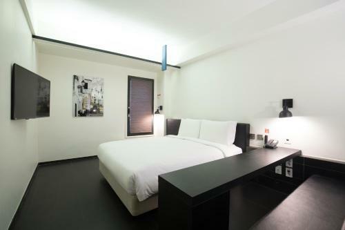 Golden Tulip M Hotel