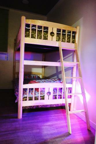 Albergue Onna Guesthouse