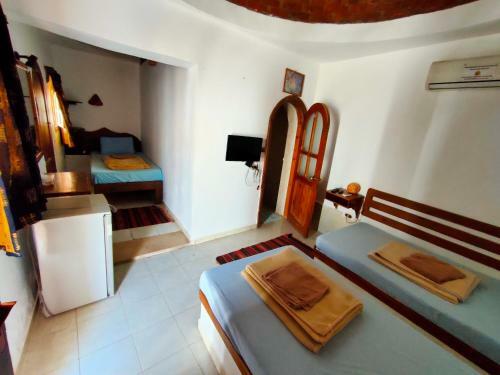 Albergue Ghazala Hotel