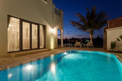 Villa Nasma Luxury Stays - Frond M, Palm Jumeirah