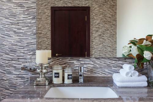 Villa Nasma Luxury Stays - Frond M, Palm Jumeirah