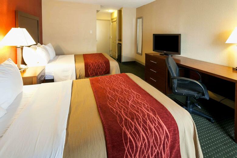 Hotel Baymont Inn & Suites