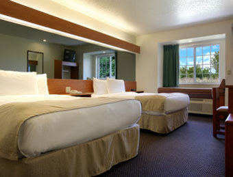 Hotel Microtel Inn & Suites