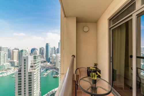 Apartamento Yanjoon Holiday Homes - Jbr Amwaj 4