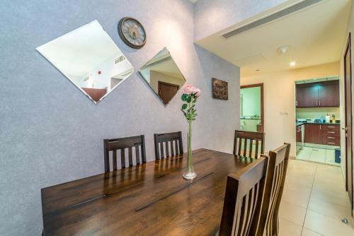 Apartamento Yanjoon Holiday Homes - Jbr Amwaj 4