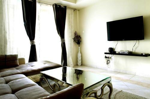 One Bedroom Apartment - Bay Central Tower