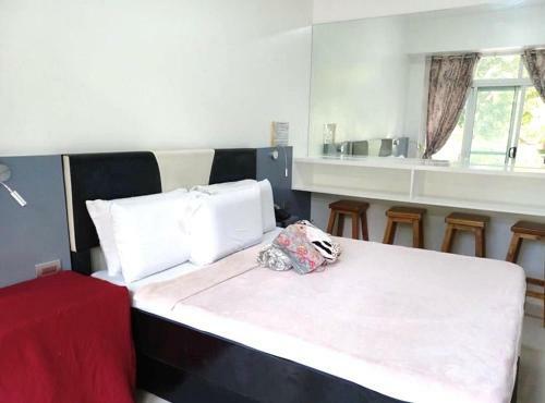 Apartamentos Beach Condos At Mt.pico De Loro Beach