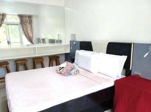 Apartamentos Beach Condos At Mt.pico De Loro Beach