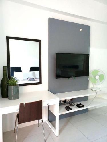 Apartamentos Beach Condos At Mt.pico De Loro Beach