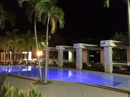 Apartamentos Beach Condos At Mt.pico De Loro Beach