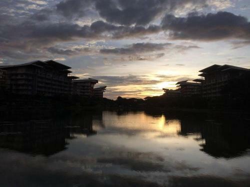 Apartamentos Beach Condos At Mt.pico De Loro Beach