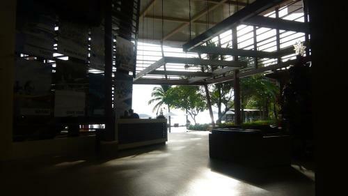 Apartamentos Beach Condos At Mt.pico De Loro Beach