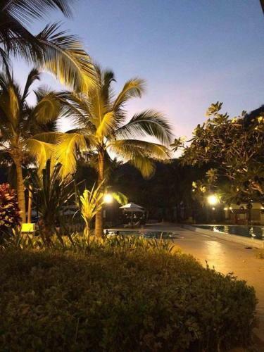 Apartamentos Beach Condos At Mt.pico De Loro Beach