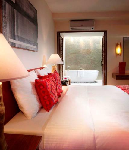 Hotel Bluewater Panglao Resort