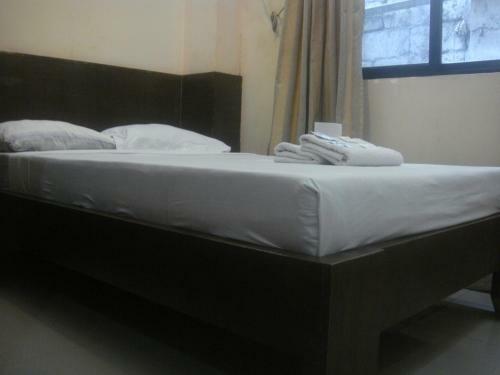 Hidden Pearl Hotel (janus Luxury Suites)