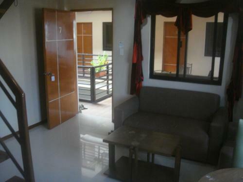 Hidden Pearl Hotel (janus Luxury Suites)