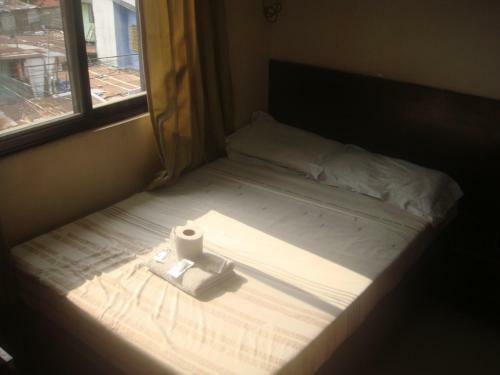 Hidden Pearl Hotel (janus Luxury Suites)