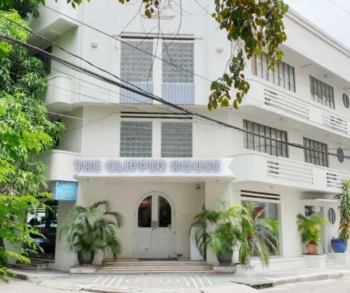 The Clipper Hotel