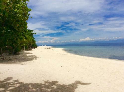 Hotel Ravenala Beach Bungalows