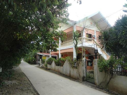 Posada Menchu's Pension House