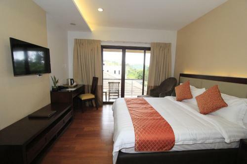 Hotel Coron Soleil Garden Resort