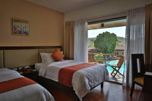 Hotel Coron Soleil Garden Resort