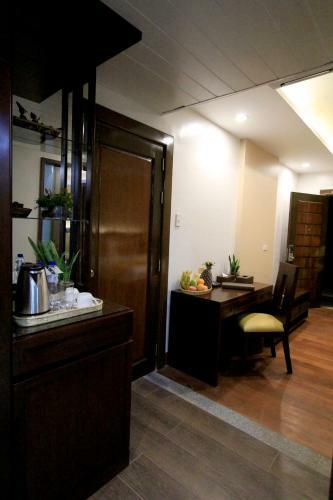 Hotel Coron Soleil Garden Resort