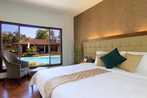 Hotel Coron Soleil Garden Resort
