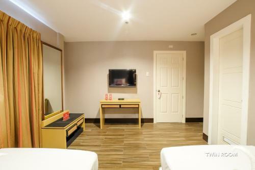 Hotel Zen Rooms Del Pilar